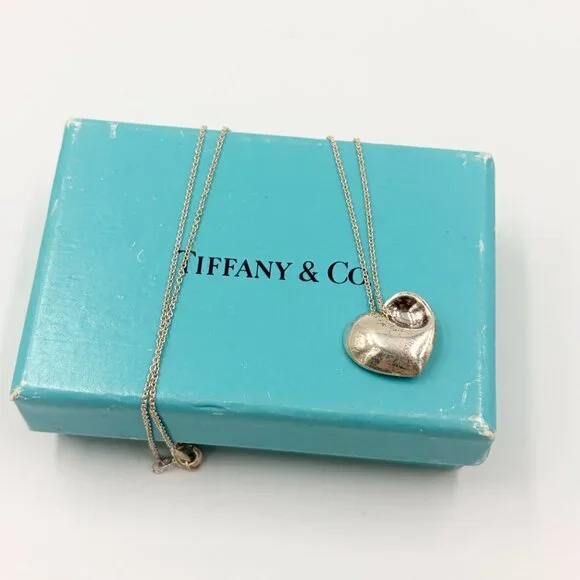 Authentic Tiffany & Co Solid Full Heart Pendant Necklace - Picture 7 of 8
